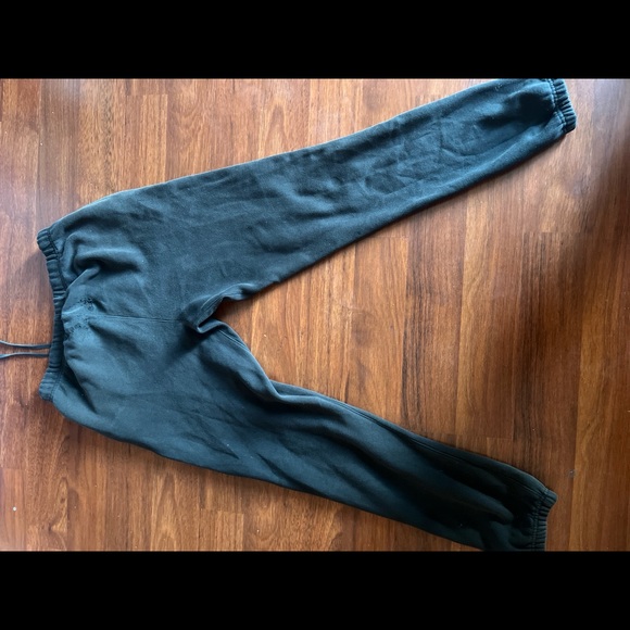 FOG Essentials Sweatpants ( 2019 ) - Picture 3 of 5